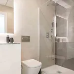 Seaview House With Rooftop Pool, Game Room, Parking Rems *