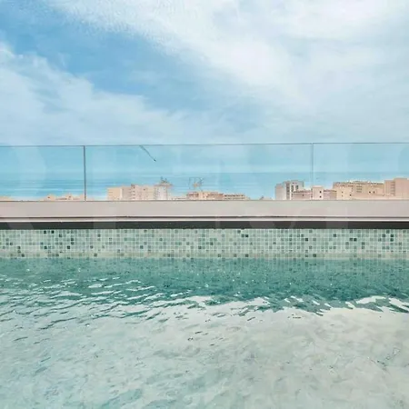 Seaview House With Rooftop Pool, Game Room, Parking Rems Holiday home