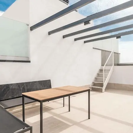 Feriehus Seaview House With Rooftop Pool, Game Room, Parking Rems