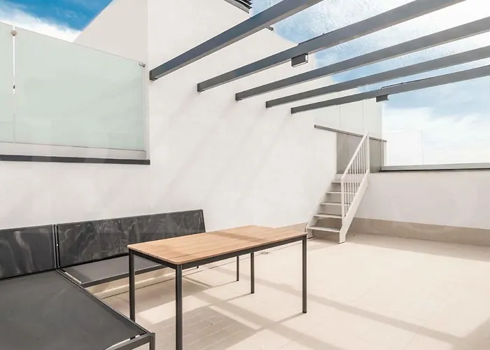 Feriehus Seaview House With Rooftop Pool, Game Room, Parking Rems