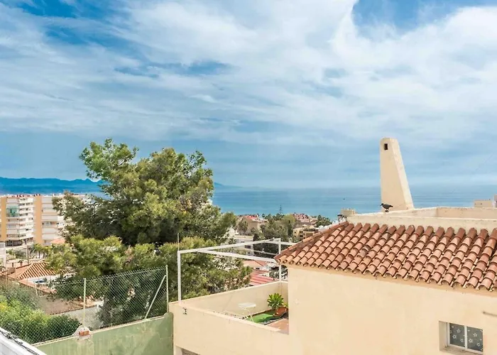 Casa de Férias Seaview House With Rooftop Pool, Game Room, Parking Rems *