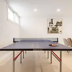 Будинок відпочинку Seaview House With Rooftop Pool, Game Room, Parking Rems Торремолінос